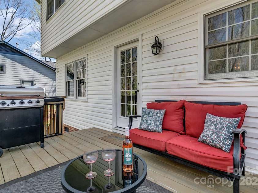 6 Southchase Drive, Fletcher, NC 28732.  MLS# CAR4245969, YatesRealty ID 7606. 