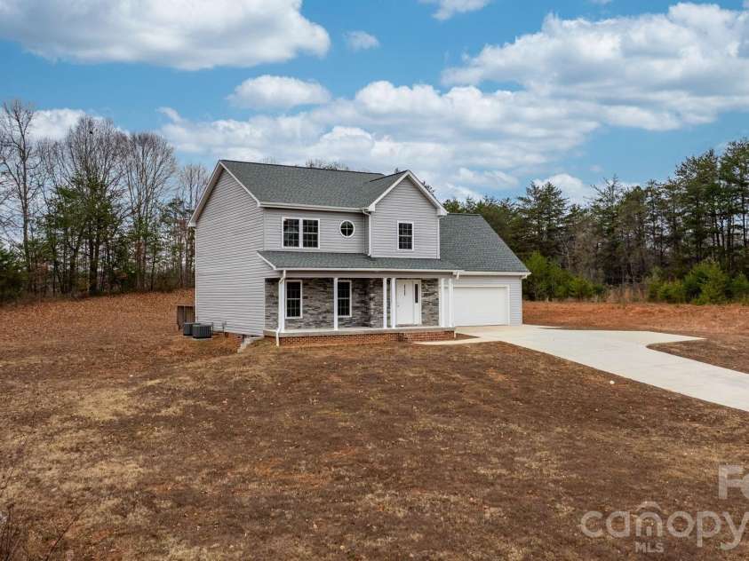 3723 Franklin Court, Newton, NC 28658.  MLS# CAR4327887, YatesRealty ID 7607. 