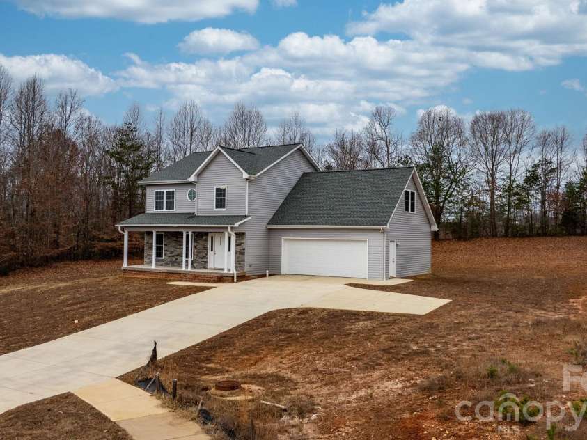 3723 Franklin Court, Newton, NC 28658.  MLS# CAR4327887, YatesRealty ID 7607. 