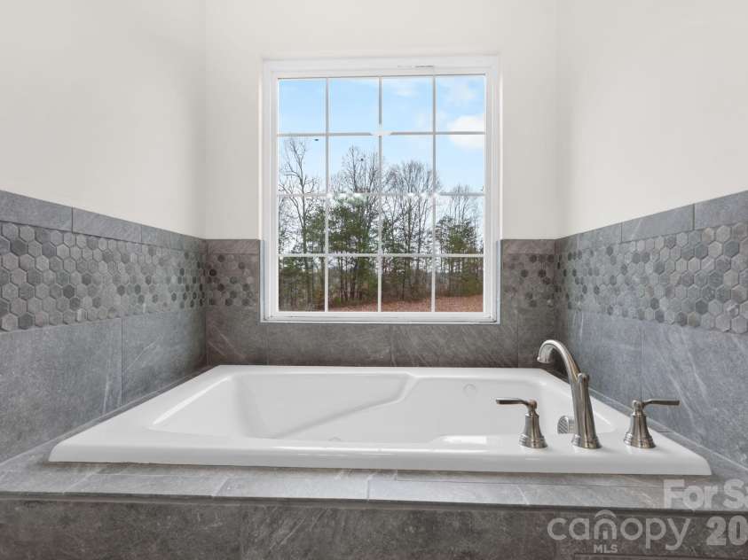 3723 Franklin Court, Newton, NC 28658.  MLS# CAR4327887, YatesRealty ID 7607. 