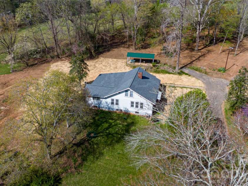 761 Amherst Road, Morganton, NC 28655.  MLS# CAR4361681, YatesRealty ID 7608. 