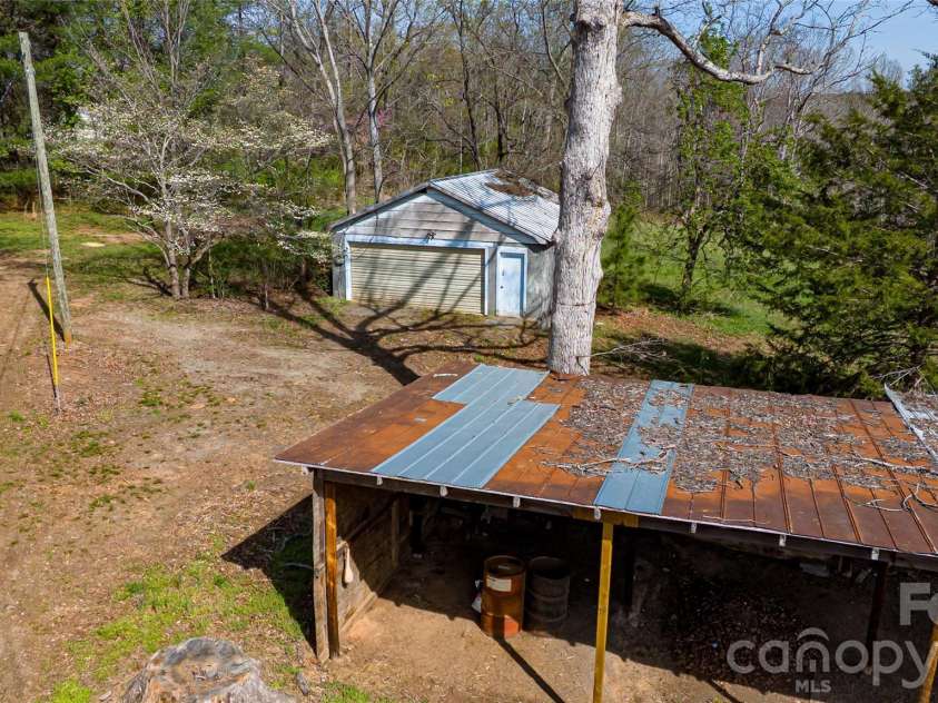 761 Amherst Road, Morganton, NC 28655.  MLS# CAR4361681, YatesRealty ID 7608. 