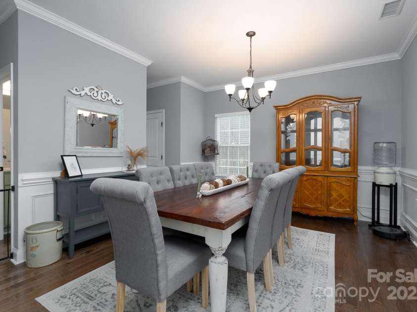 123 Kingfisher Drive, Mooresville, NC 28117.  MLS# CAR4209658, YatesRealty ID 7609. 