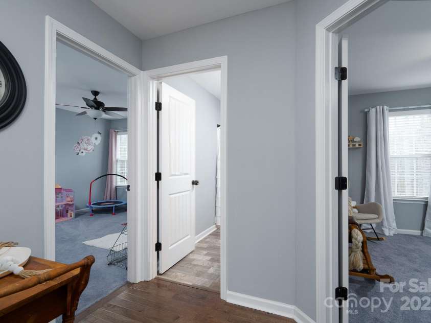 123 Kingfisher Drive, Mooresville, NC 28117.  MLS# CAR4209658, YatesRealty ID 7609. 