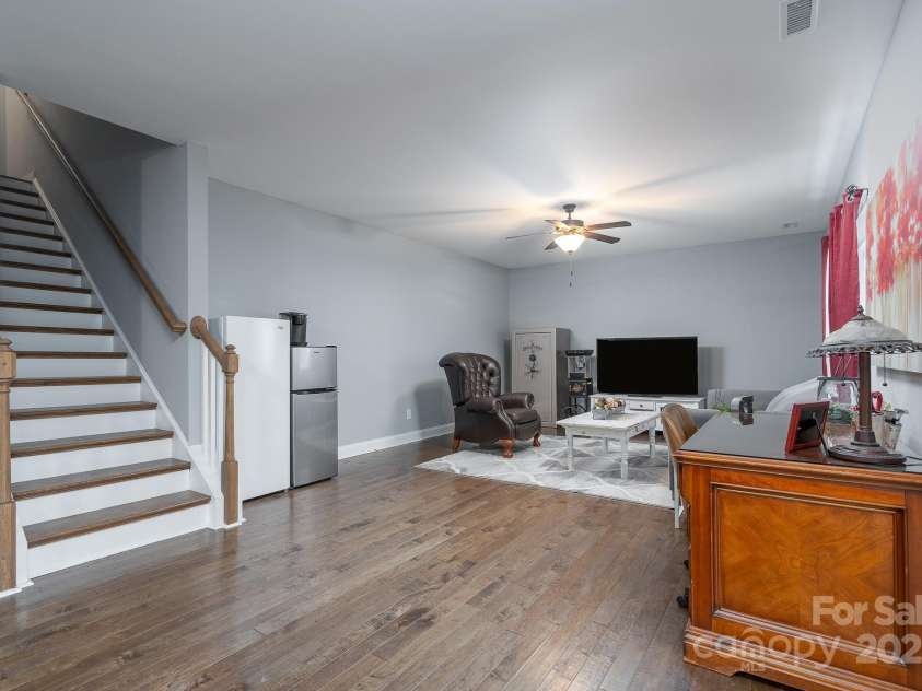 123 Kingfisher Drive, Mooresville, NC 28117.  MLS# CAR4209658, YatesRealty ID 7609. 