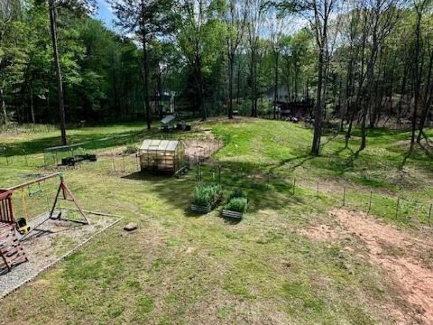 123 Kingfisher Drive, Mooresville, NC 28117.  MLS# CAR4209658, YatesRealty ID 7609. 