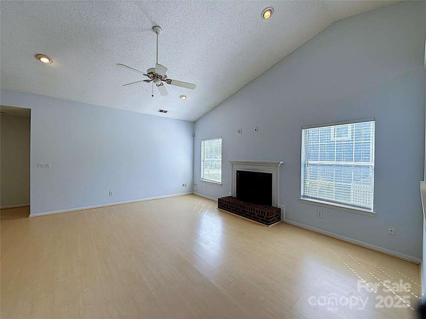 3007 Walsingham Court, Matthews, NC 28105.  MLS# CAR4240078, YatesRealty ID 7611. 
