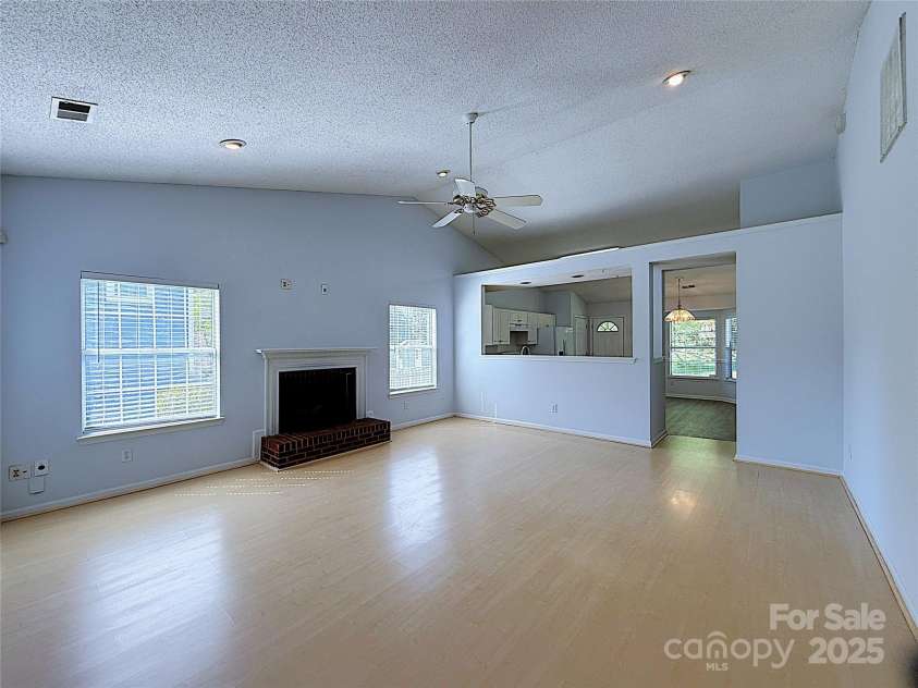 3007 Walsingham Court, Matthews, NC 28105.  MLS# CAR4240078, YatesRealty ID 7611. 
