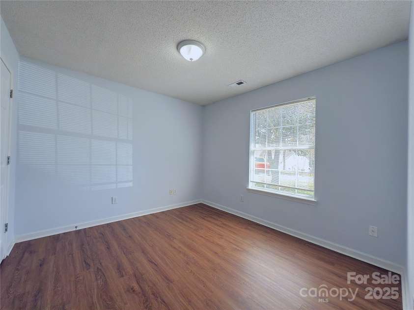3007 Walsingham Court, Matthews, NC 28105.  MLS# CAR4240078, YatesRealty ID 7611. 