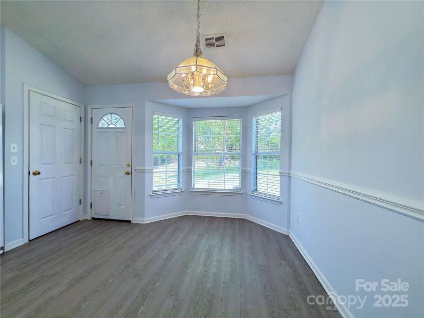 3007 Walsingham Court, Matthews, NC 28105.  MLS# CAR4240078, YatesRealty ID 7611. 