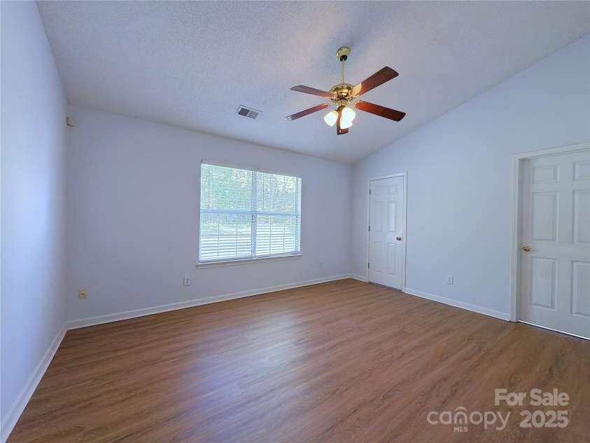 3007 Walsingham Court, Matthews, NC 28105.  MLS# CAR4240078, YatesRealty ID 7611. 