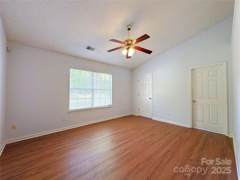 3007 Walsingham Court, Matthews, NC 28105.  MLS# CAR4240078, YatesRealty ID 7611. 