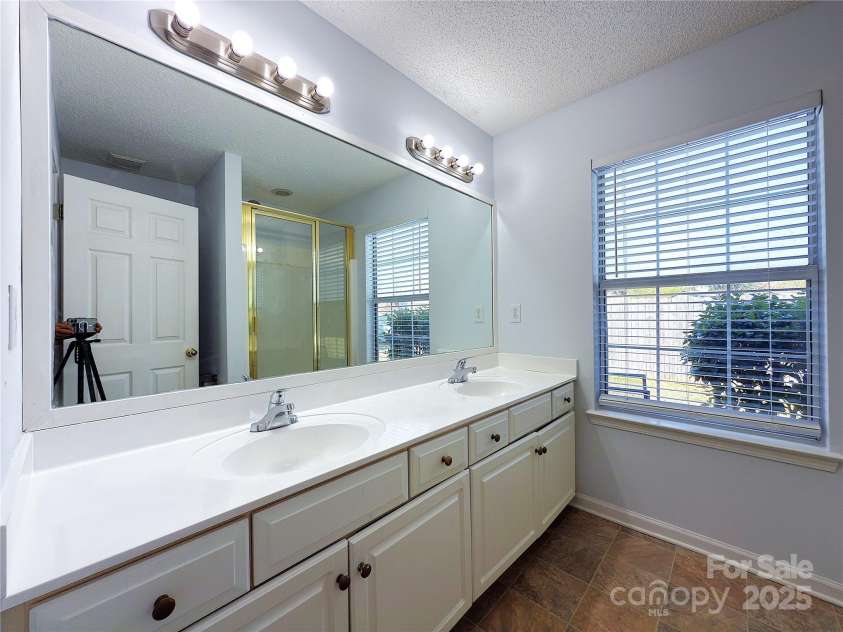 3007 Walsingham Court, Matthews, NC 28105.  MLS# CAR4240078, YatesRealty ID 7611. 