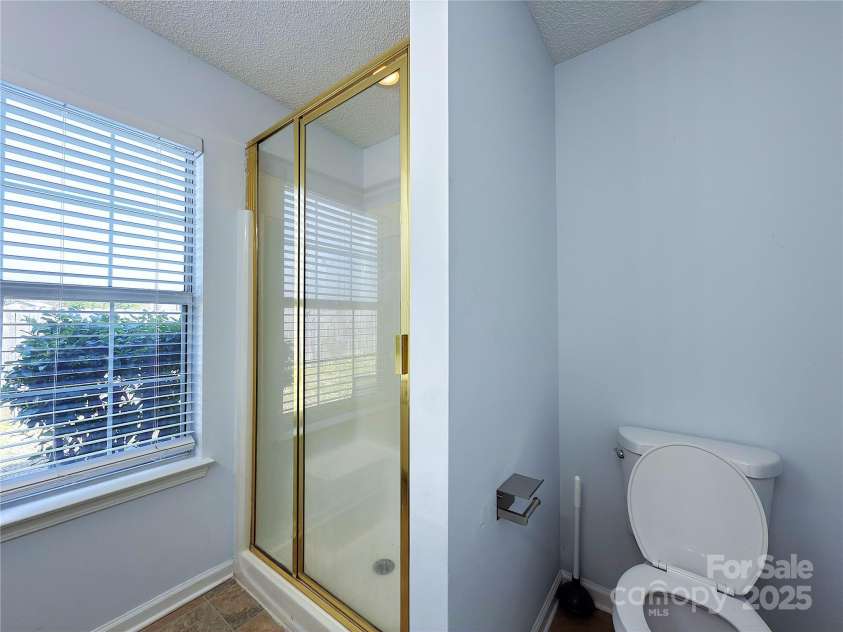 3007 Walsingham Court, Matthews, NC 28105.  MLS# CAR4240078, YatesRealty ID 7611. 