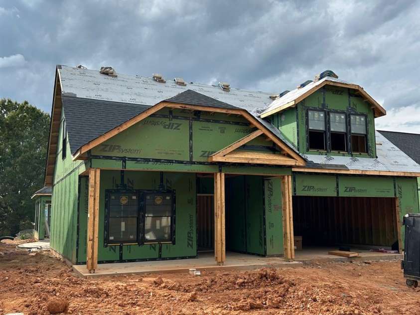 3044 Five Creek Road, Charlotte, NC 28213.  MLS# CAR4243569, YatesRealty ID 7613. 