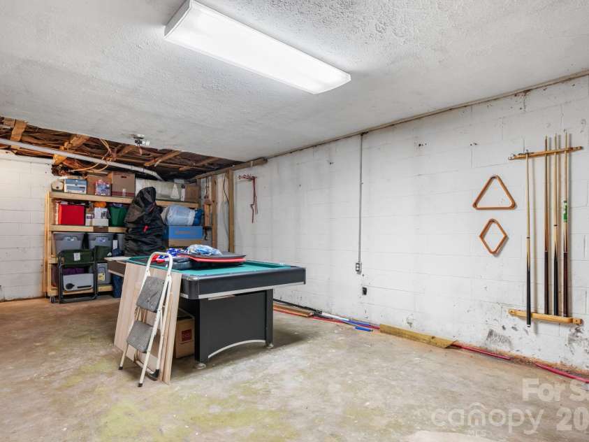 103 Hamp Street, Morganton, NC 28655.  MLS# CAR4356789, YatesRealty ID 7614. 