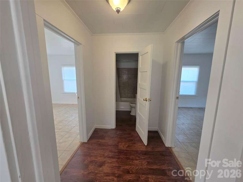 908 Linwood Road, Gastonia, NC 28052.  MLS# CAR4362502, YatesRealty ID 7615. 