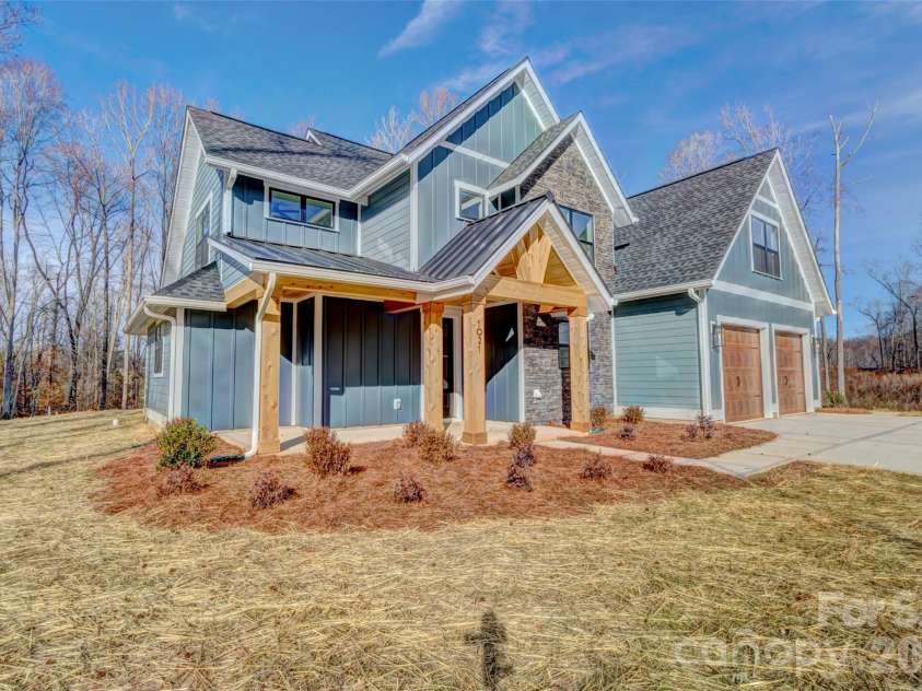 1021 Harrogate Drive, Bessemer City, NC 28016.  MLS# CAR4336085, YatesRealty ID 7617. 