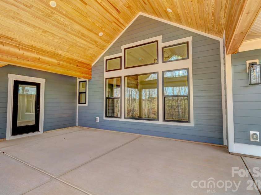 1021 Harrogate Drive, Bessemer City, NC 28016.  MLS# CAR4336085, YatesRealty ID 7617. 