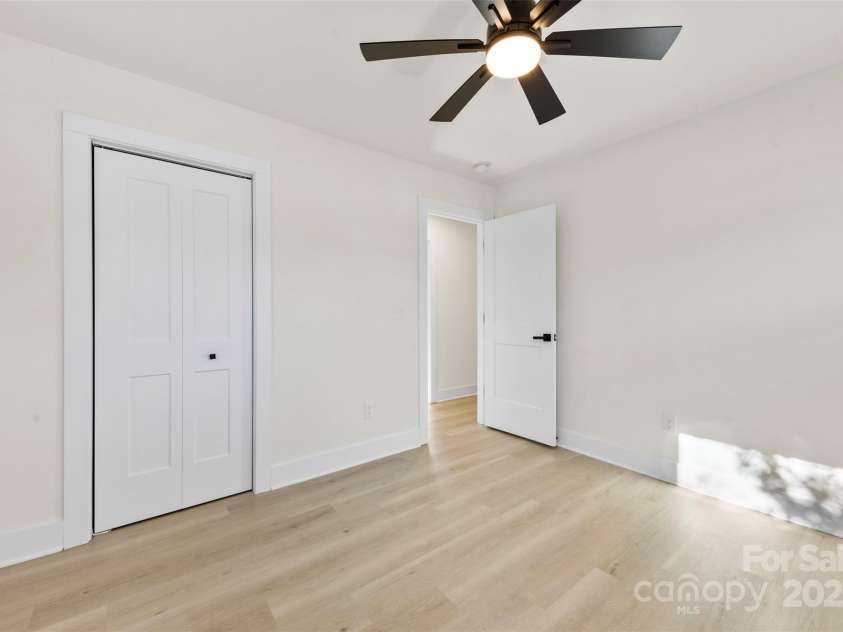 2600 Alleghany Street, Charlotte, NC 28208.  MLS# CAR4170729, YatesRealty ID 7618. 