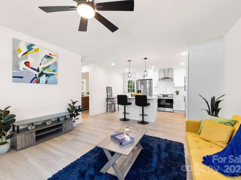 2600 Alleghany Street, Charlotte, NC 28208.  MLS# CAR4170729, YatesRealty ID 7618. 