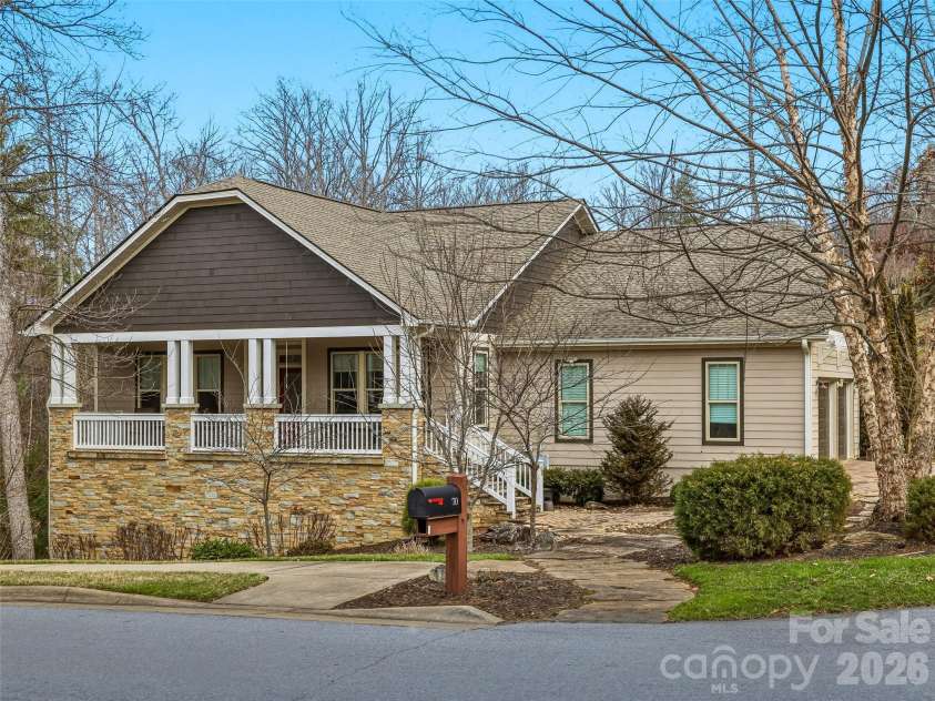 70 Greenwells Glory Drive, Biltmore Lake, NC 28715.  MLS# CAR4353644, YatesRealty ID 7618. 