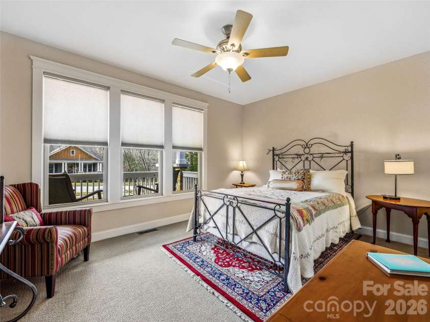70 Greenwells Glory Drive, Biltmore Lake, NC 28715.  MLS# CAR4353644, YatesRealty ID 7618. 
