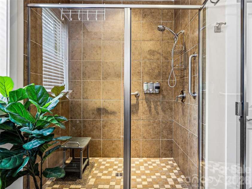 70 Greenwells Glory Drive, Biltmore Lake, NC 28715.  MLS# CAR4353644, YatesRealty ID 7618. 