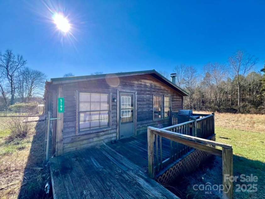 5199 Helms End Of Trail, Lincolnton, NC 28092.  MLS# CAR4197883, YatesRealty ID 762. 