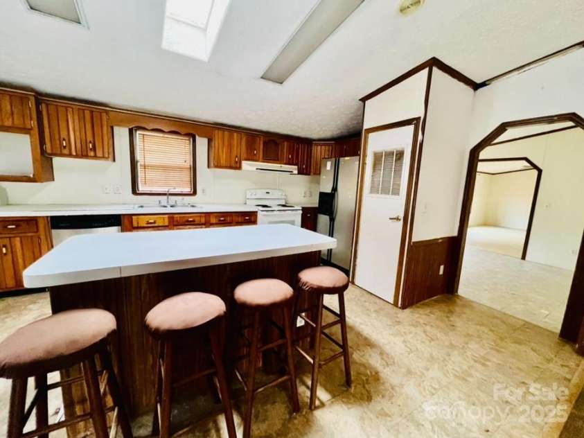 5199 Helms End Of Trail, Lincolnton, NC 28092.  MLS# CAR4197883, YatesRealty ID 762. 