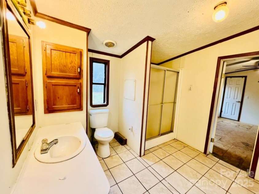 5199 Helms End Of Trail, Lincolnton, NC 28092.  MLS# CAR4197883, YatesRealty ID 762. 