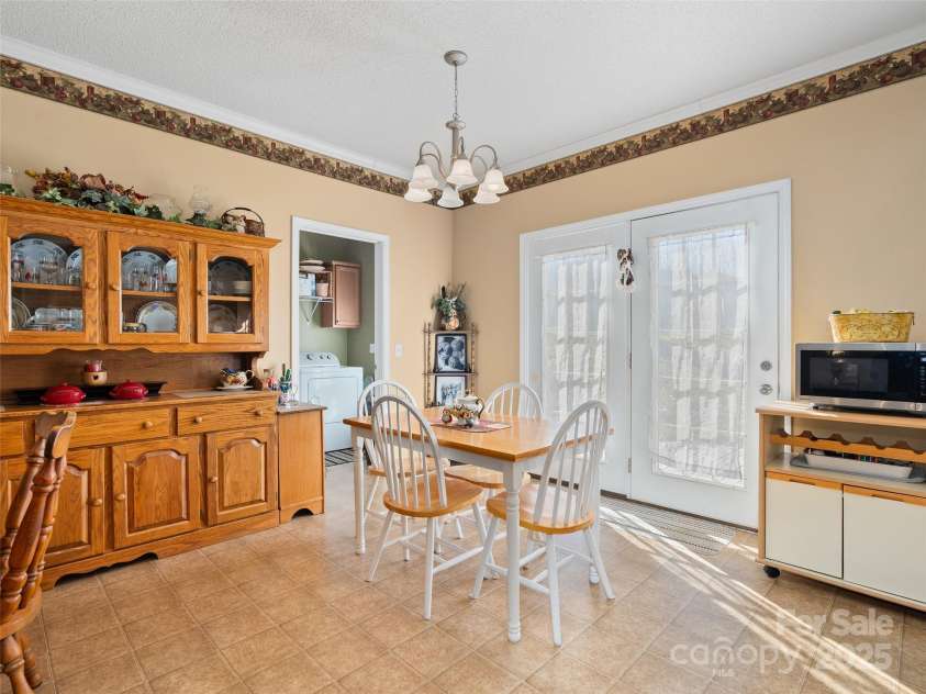 70 Pierce Elders Road, Whittier, NC 28789.  MLS# CAR4322530, YatesRealty ID 762. 