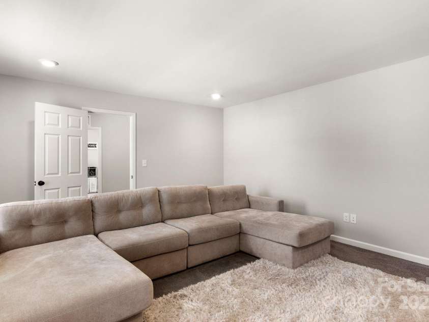 838 Foxglove Lane, York, SC 29745.  MLS# CAR4326307, YatesRealty ID 762. 