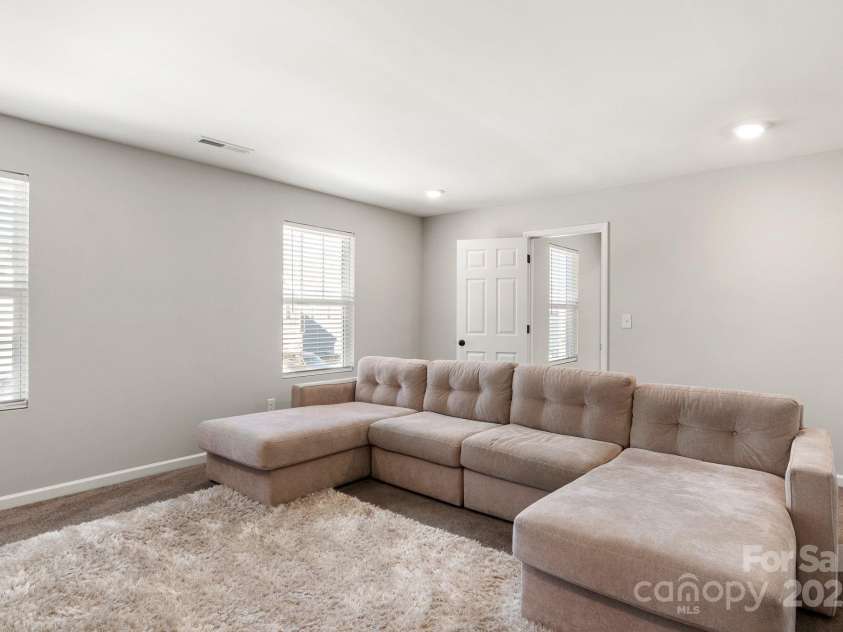 838 Foxglove Lane, York, SC 29745.  MLS# CAR4326307, YatesRealty ID 762. 