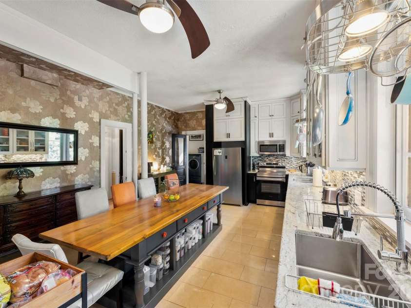 705 Main Street, Albemarle, NC 28001.  MLS# CAR4313492, YatesRealty ID 7620. 