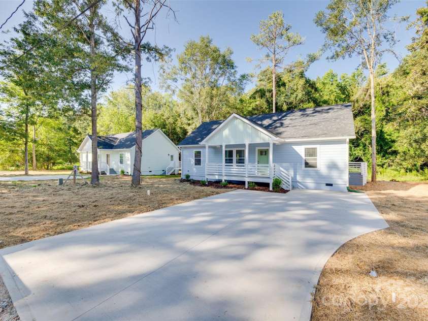 171 Williams Street, York, SC 29745.  MLS# CAR4303217, YatesRealty ID 7621. 