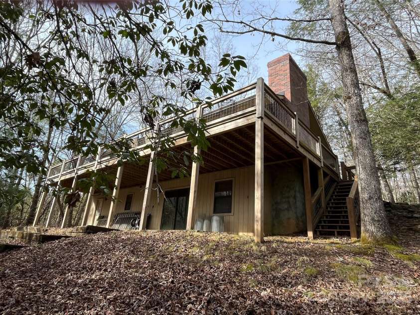 585 Purple Finch Road, Brevard, NC 28712.  MLS# CAR4208829, YatesRealty ID 7621. 