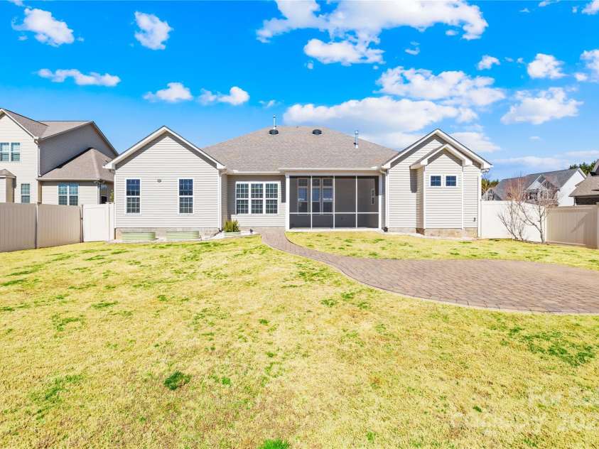 7362 Vanguard Court, Stanley, NC 28164.  MLS# CAR4224470, YatesRealty ID 7622. 