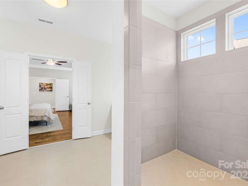 7362 Vanguard Court, Stanley, NC 28164.  MLS# CAR4224470, YatesRealty ID 7622. Oversize tile shower