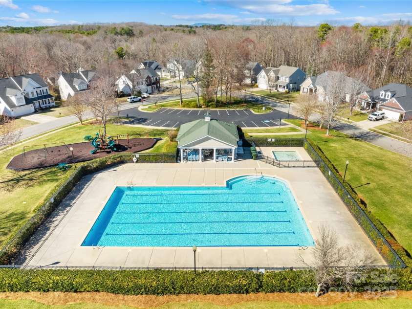 7362 Vanguard Court, Stanley, NC 28164.  MLS# CAR4224470, YatesRealty ID 7622. Walking distance to pool