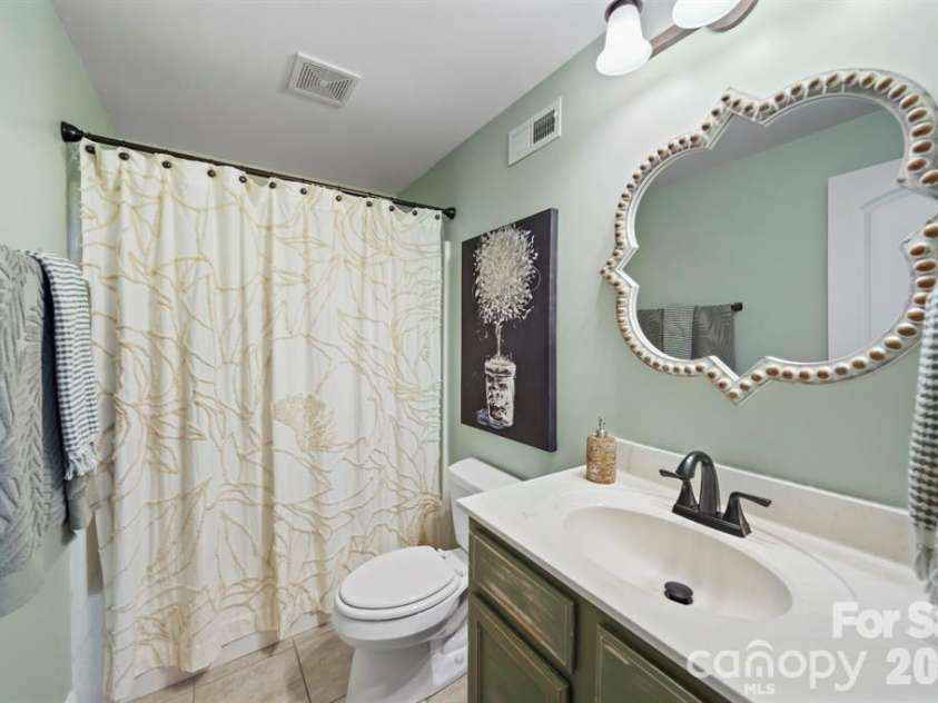 589 Catawba Street, Belmont, NC 28012.  MLS# CAR4401681, YatesRealty ID 7623. 