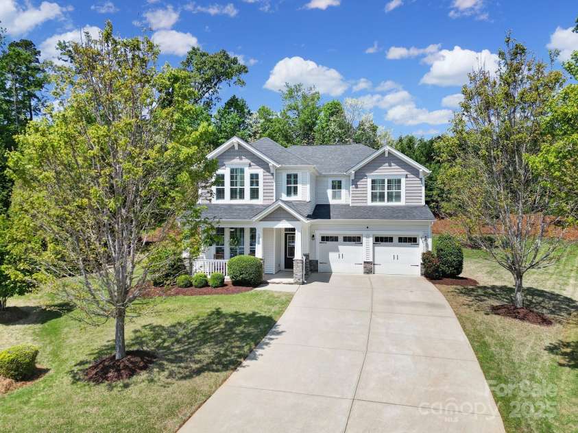 5025 Willing Court, Fort Mill, SC 29707.  MLS# CAR4247233, YatesRealty ID 7624. 