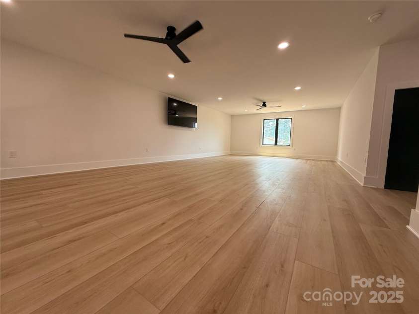 108 Winners Circle, Mooresville, NC 28117.  MLS# CAR4234928, YatesRealty ID 7627. 