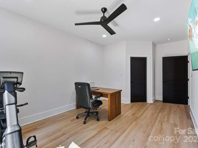 108 Winners Circle, Mooresville, NC 28117.  MLS# CAR4301137, YatesRealty ID 7627. 