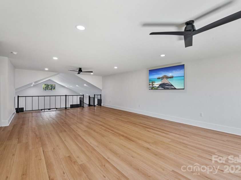 108 Winners Circle, Mooresville, NC 28117.  MLS# CAR4301137, YatesRealty ID 7627. 