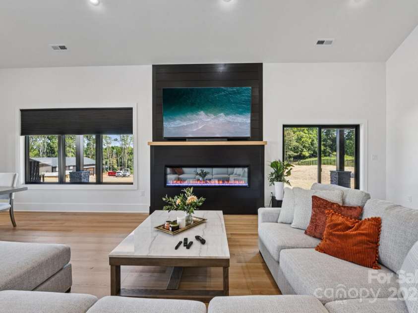 108 Winners Circle, Mooresville, NC 28117.  MLS# CAR4334111, YatesRealty ID 7627. 