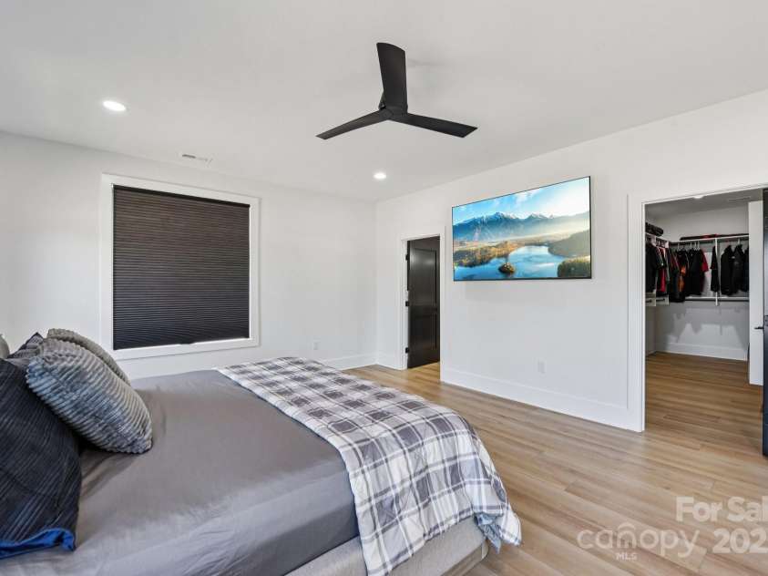 108 Winners Circle, Mooresville, NC 28117.  MLS# CAR4334111, YatesRealty ID 7627. 