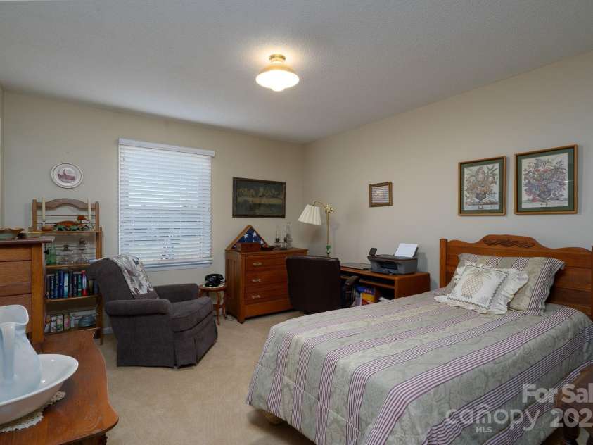 257 Rocky River Road, Mooresville, NC 28115.  MLS# CAR4322250, YatesRealty ID 7628. 
