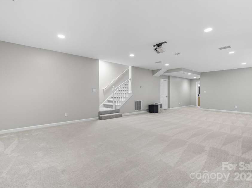 11139 Tradition View Drive, Charlotte, NC 28269.  MLS# CAR4306153, YatesRealty ID 7629. Fuly Finished Basement