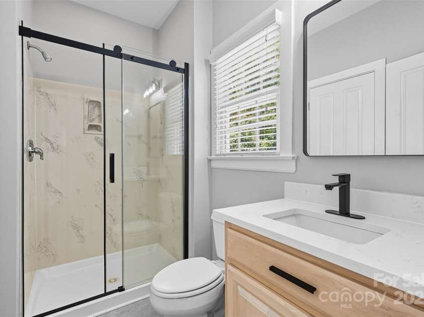 11139 Tradition View Drive, Charlotte, NC 28269.  MLS# CAR4306153, YatesRealty ID 7629. Shared Bathroom 2